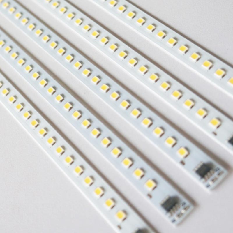 Світлодіодна лінійка SMD 2835, 72-діода, 220В, 60см