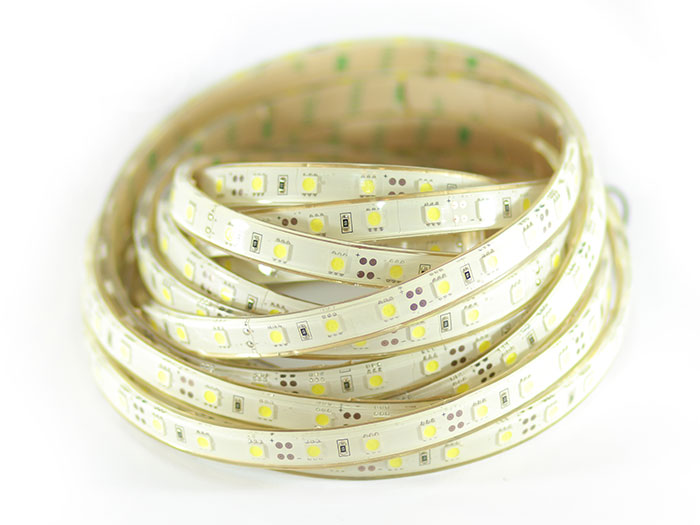 Світлодіодна стрічка SMD 5050, 60 діодів, 12В, герметична